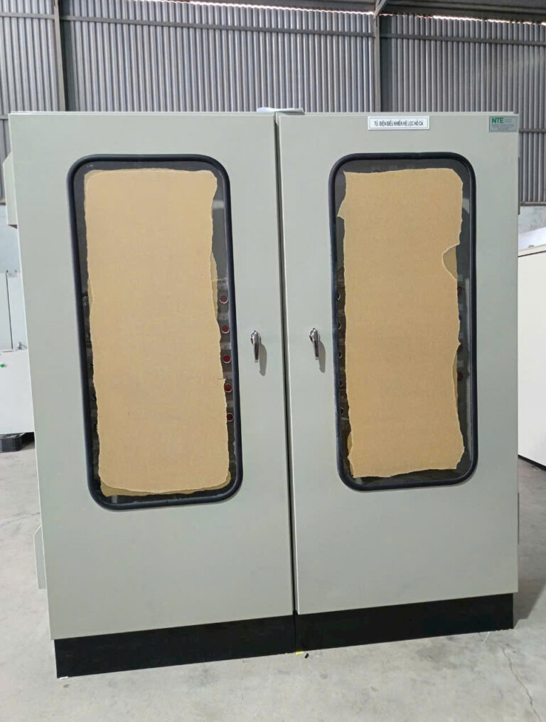 Sản xuất tập kết dải tủ cứu hỏa PCCC và tủ DB xuất xưởng